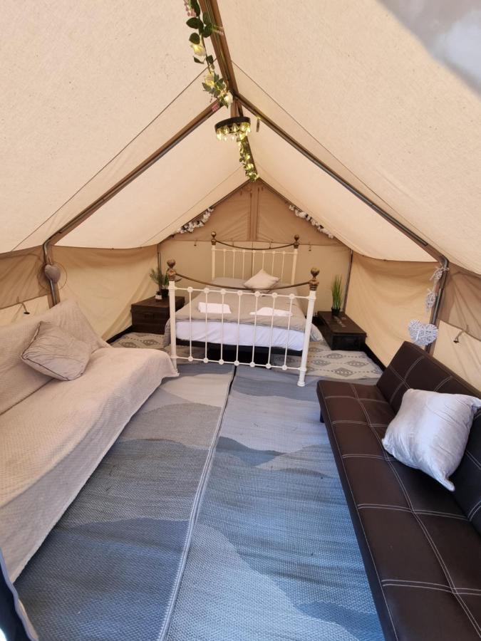 Glamping In Style, Prospector Tent Crawley  Extérieur photo